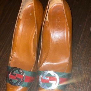 Gucci signature logo heels